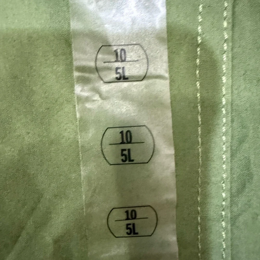 Columbia Holly Hideaway Washed Out Shorts Size 10πππππ - Picture 6 of 12